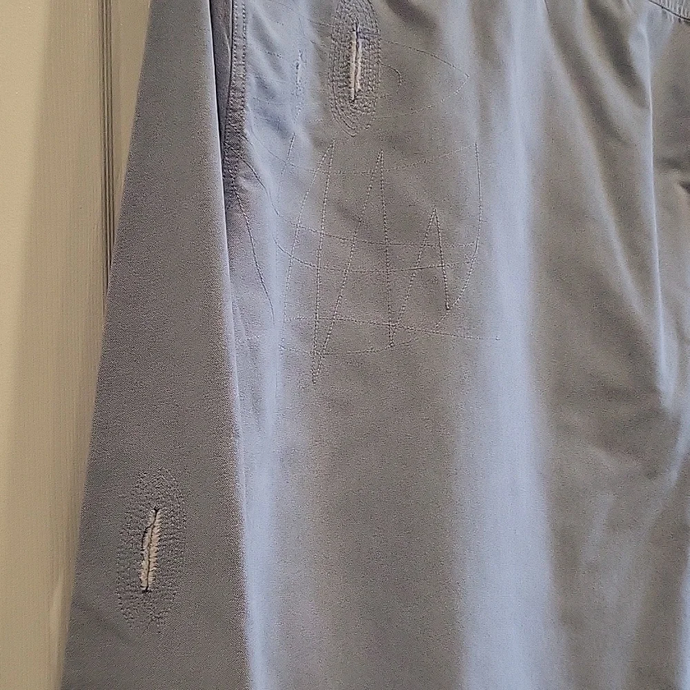 Button down - Picture 7 of 8